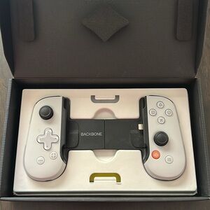 Backbone One PlayStation Edition Mobile Gaming Controller